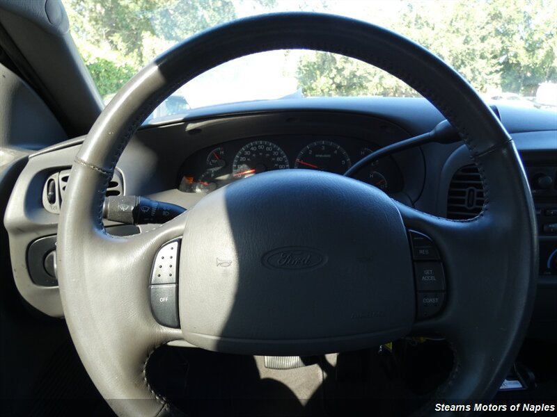 Used 2002 Ford F150 XLT RWD image 24