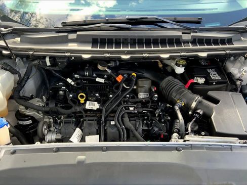 Certified 2024 Ford Edge Titanium image 31