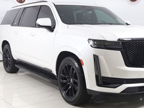Used 2021 Cadillac Escalade ESV Sport Platinum w/ LPO, ONYX Package AWD/4WD image 51