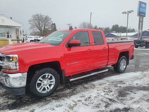 Used 2019 Chevrolet Silverado 1500 LT w/ All Star Edition image 3