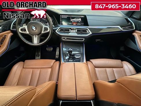 Used 2022 BMW X5 M50i w/ Premium Package image 17