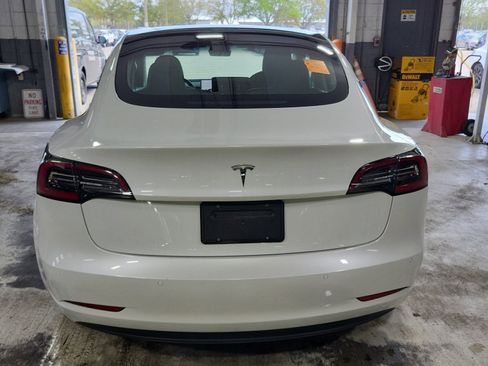 Used 2021 Tesla Model 3 Standard Range Plus image 7