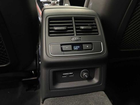 Used 2024 Audi S4 Premium Plus w/ Premium Plus Package image 38