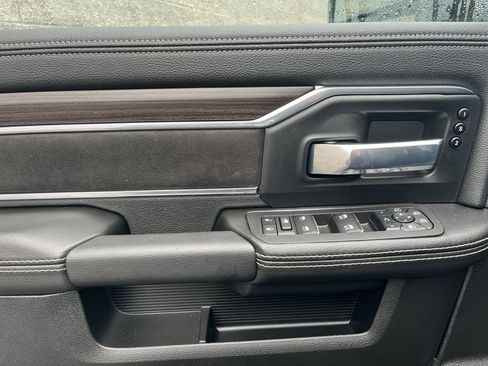 New 2025 RAM 2500 Laramie image 9