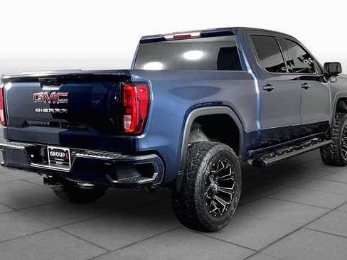 Used 2020 GMC Sierra 1500 Elevation w/ Elevation Value Package AWD/4WD image 12