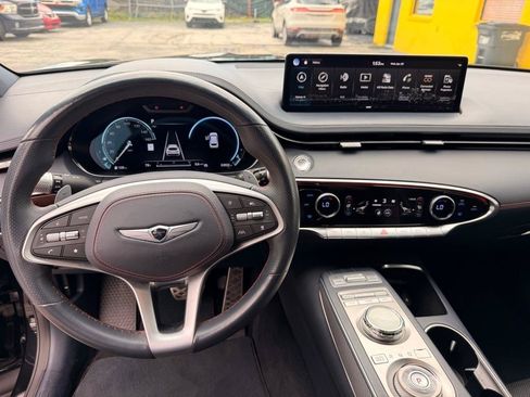Used 2023 Genesis GV70 2.5T w/ Sport Prestige Package AWD/4WD image 21