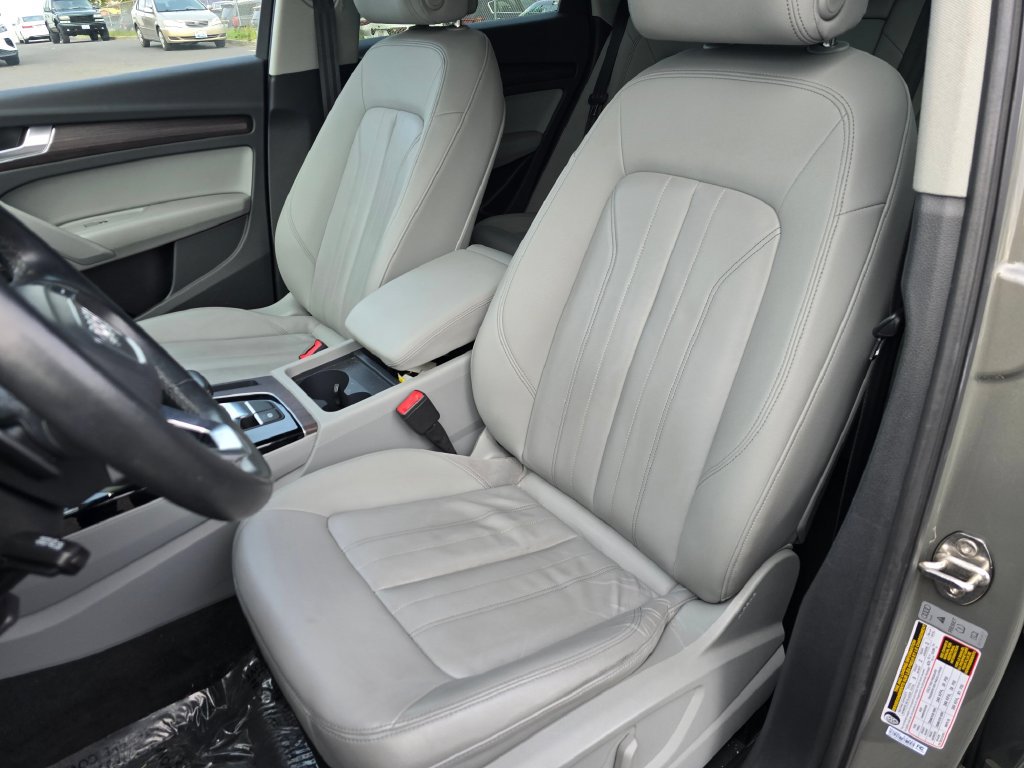 Used 2023 Audi Q5 2.0T Premium AWD/4WD image 23