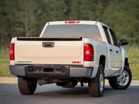Used 2010 Chevrolet Silverado 1500 4x4 Crew Cab Hybrid image 11