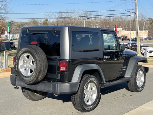 Used 2012 Jeep Wrangler Sport image 38