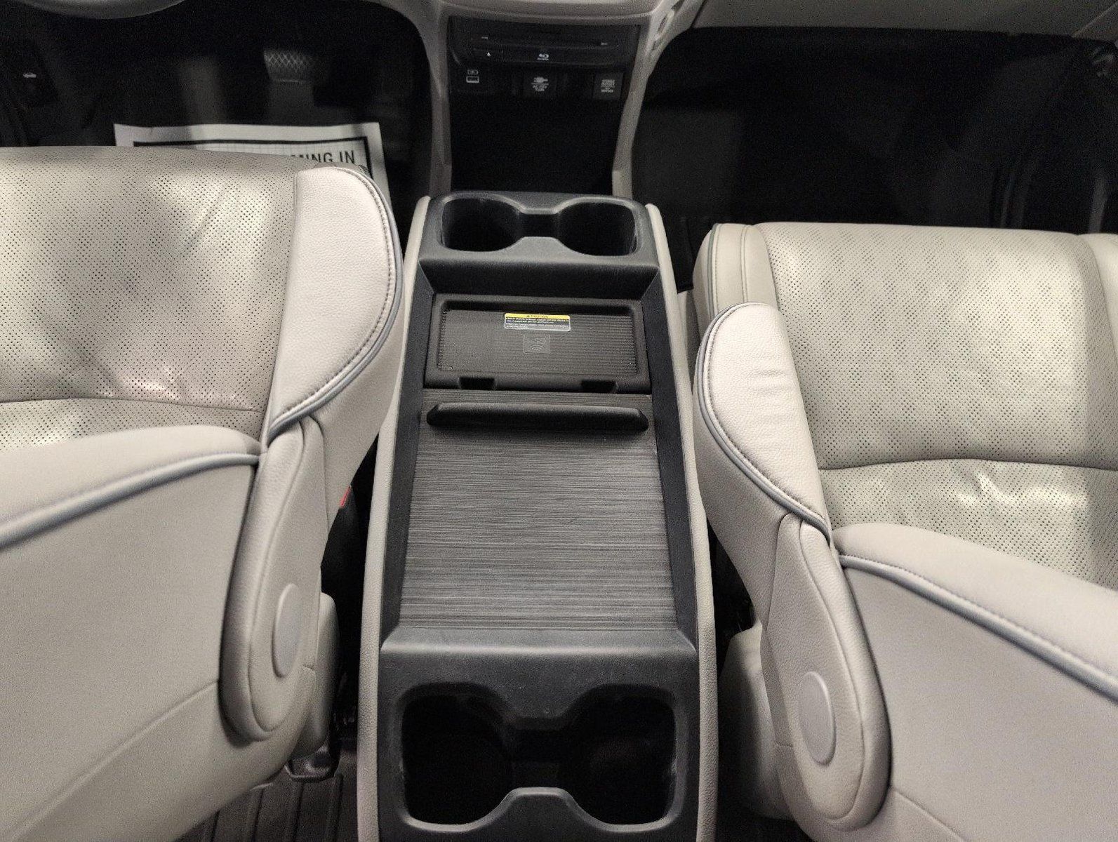 Used 2021 Honda Odyssey Elite image 17