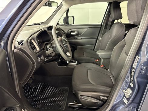Used 2023 Jeep Renegade Latitude AWD/4WD image 21