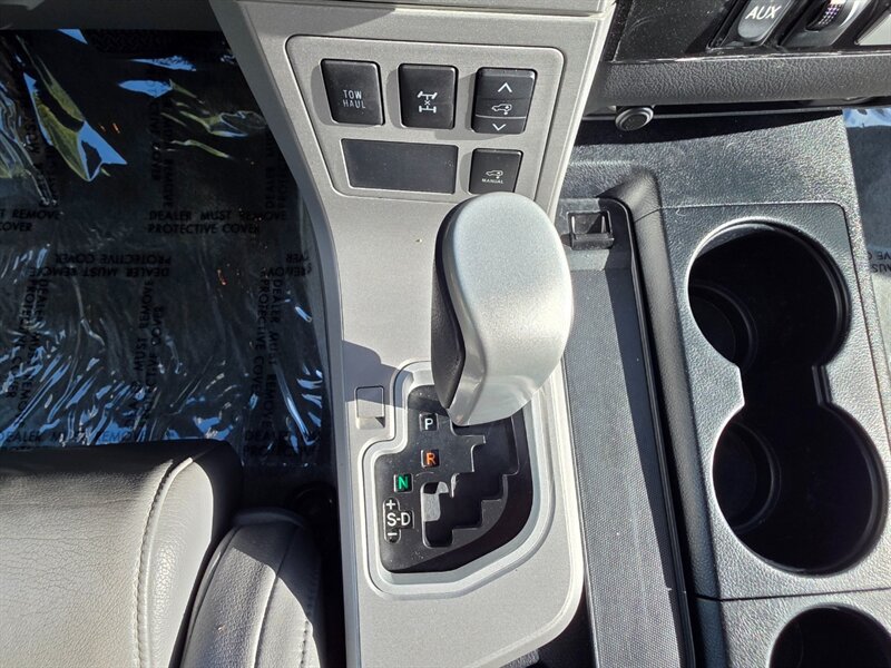 Used 2008 Toyota Sequoia Limited AWD/4WD image 44