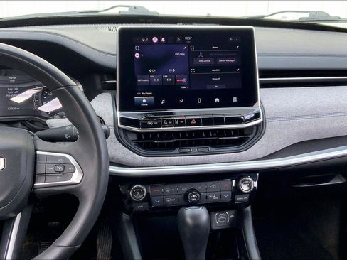 Used 2023 Jeep Compass Latitude w/ Convenience Group image 6