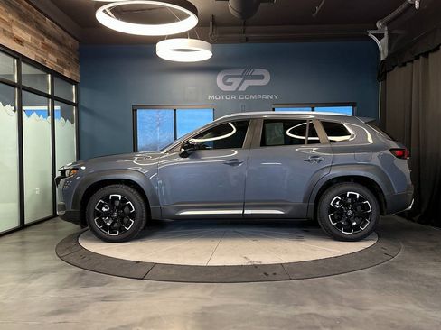 Used 2023 MAZDA CX-50 Meridian Edition w/ Weather Package image 7