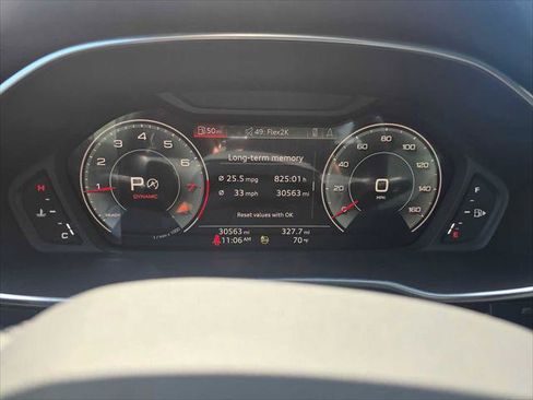 Used 2023 Audi Q3 2.0T Premium Plus w/ Premium Plus Package AWD/4WD image 27
