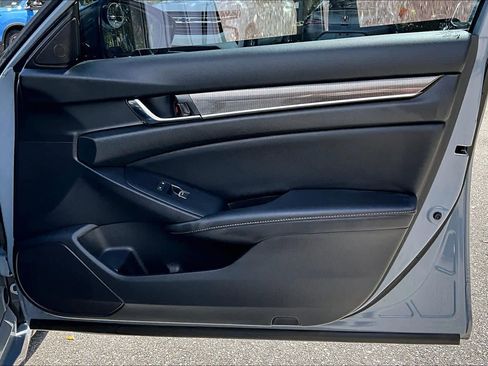 Used 2022 Honda Accord Sport image 27