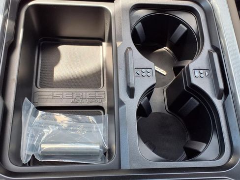 Used 2025 Ford F450 Platinum w/ Platinum Plus Package image 24