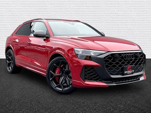Used 2026 Audi RS Q8 performance AWD/4WD image 3