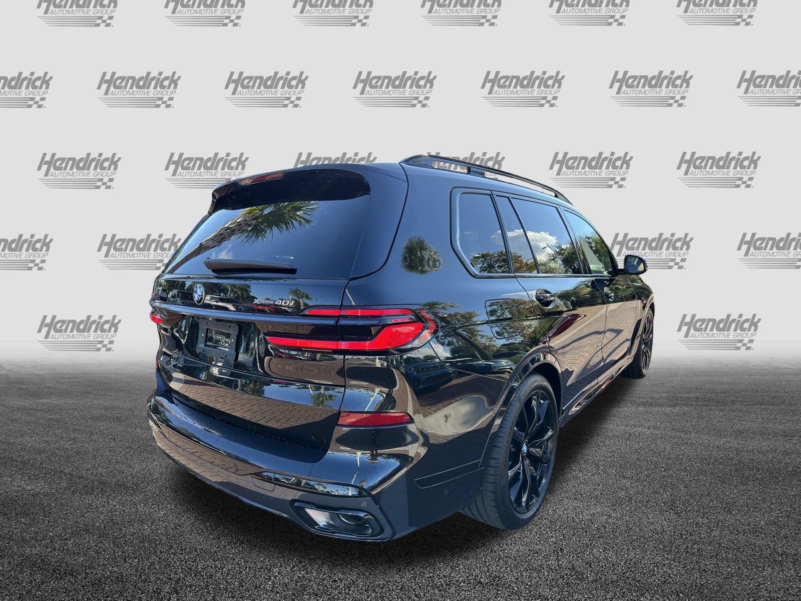 Certified 2026 BMW X7 xDrive40i w/ Executive Package AWD/4WD image 10