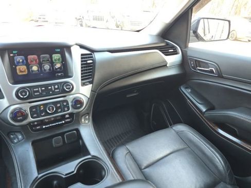 Used 2020 GMC Yukon XL SLT w/ Open Road Package image 32