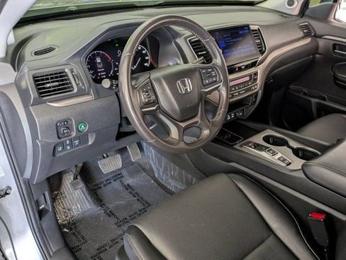 Used 2025 Honda Ridgeline RTL image 14