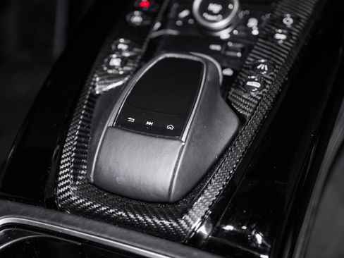 Used 2023 Aston Martin DBX 707 image 43