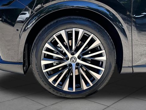 Used 2025 Lexus RX 350 Premium Plus w/ Convenience Package image 11