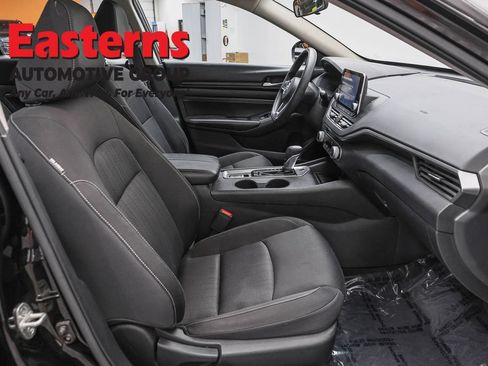 Used 2020 Nissan Altima 2.5 S AWD/4WD image 23