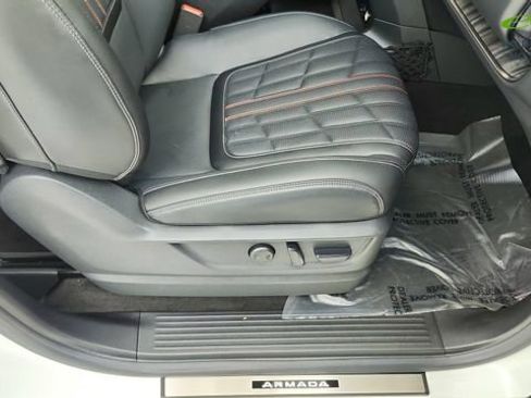 Used 2026 Nissan Armada PRO-4X w/ Captain's Chari Seat Package AWD/4WD image 22