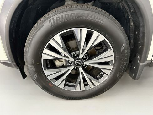 Used 2023 Nissan Rogue SV w/ SV Premium B Package AWD/4WD image 36