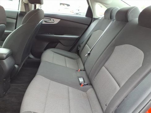 Used 2022 Kia Forte LXS image 14