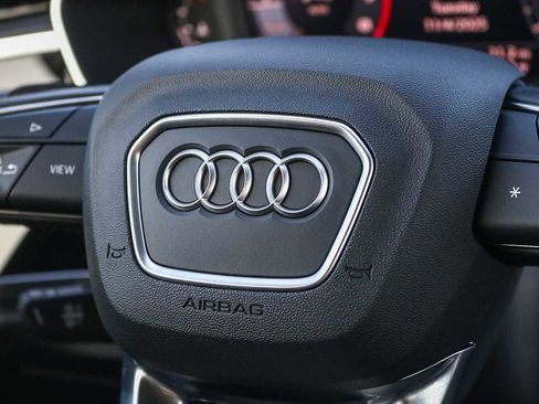 Used 2025 Audi Q3 2.0T Premium w/ Convenience Plus Package AWD/4WD image 23