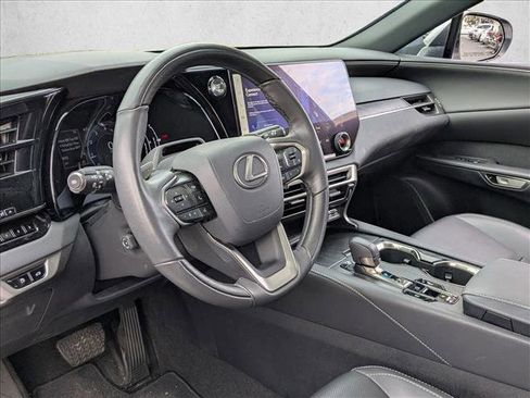 Used 2024 Lexus RX 350 Premium image 13