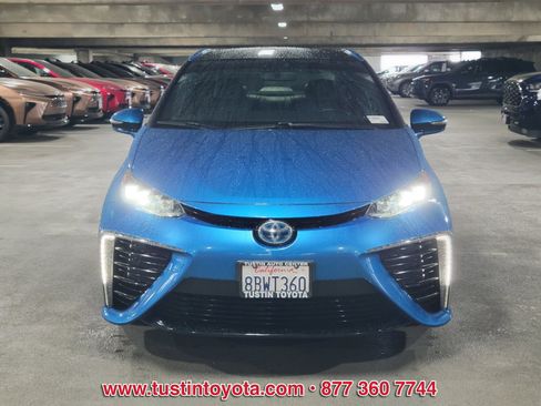 Certified 2017 Toyota Mirai image 8