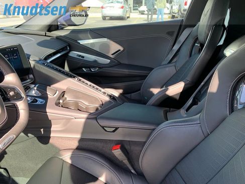Used 2025 Chevrolet Corvette Z06 image 18