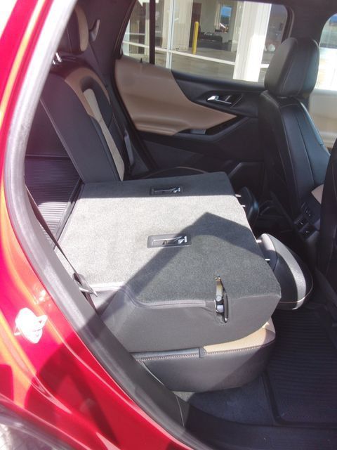 Used 2026 Chevrolet Equinox ACTIV w/ Convenience Package III AWD/4WD image 32