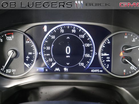 Used 2023 Buick Enclave Avenir w/ Avenir Technology Package image 32