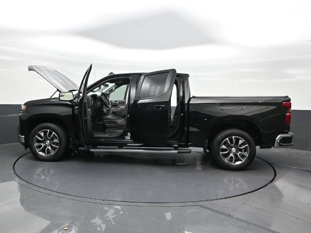 Used 2022 Chevrolet Silverado 1500 LT w/ Leather Package RWD image 28