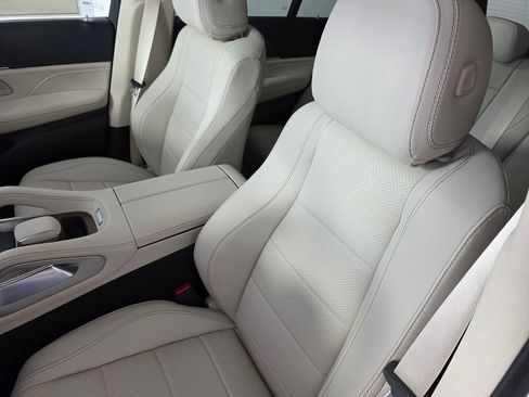 New 2026 Mercedes-Benz GLE 350 4MATIC image 9