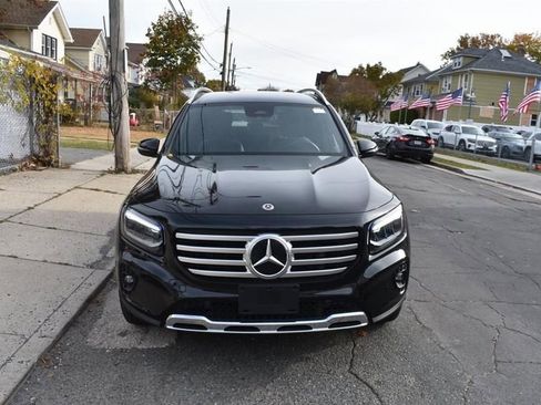 Used 2025 Mercedes-Benz GLB 250 image 3