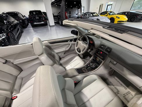Used 2003 Mercedes-Benz CLK 430 Cabriolet w/ K4 Opt Pkg image 55