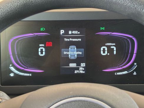 Used 2025 Kia Sportage LX FWD image 39