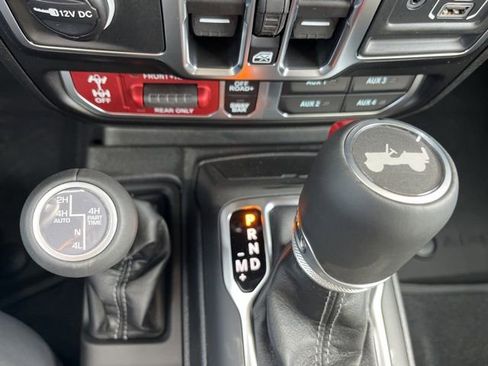 New 2026 Jeep Wrangler Unlimited Rubicon image 26