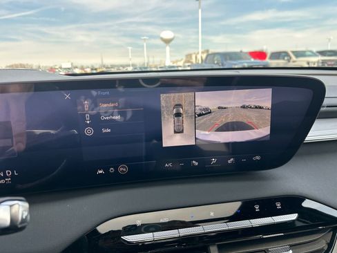 New 2026 Buick Enclave Preferred w/ Power Package AWD/4WD image 26