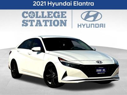 Used 2021 Hyundai Elantra SEL