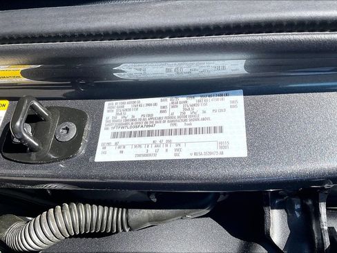 Used 2025 Ford F150 Platinum w/ FX4 Off-Road Package image 28