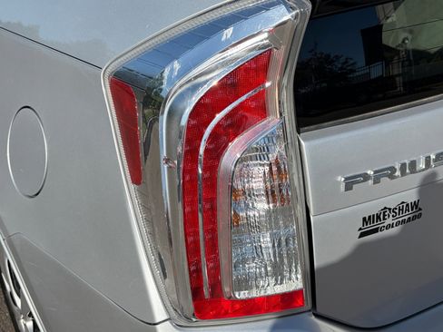 Used 2014 Toyota Prius Three FWD image 28