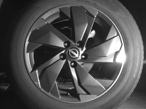 Used 2025 Nissan Rogue SV image 14