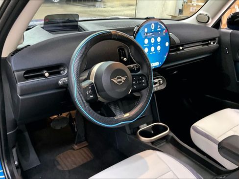 Used 2025 MINI Cooper S FWD image 16