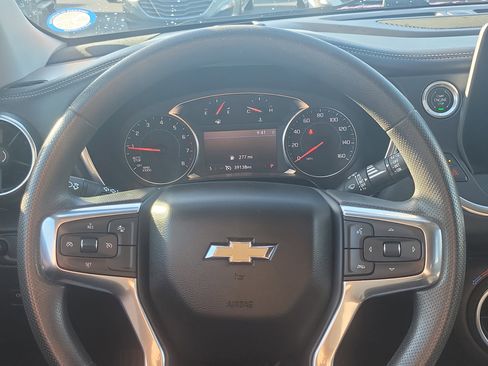Used 2023 Chevrolet Blazer LT image 19
